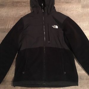 Used Northface Jacket w/ hoodie